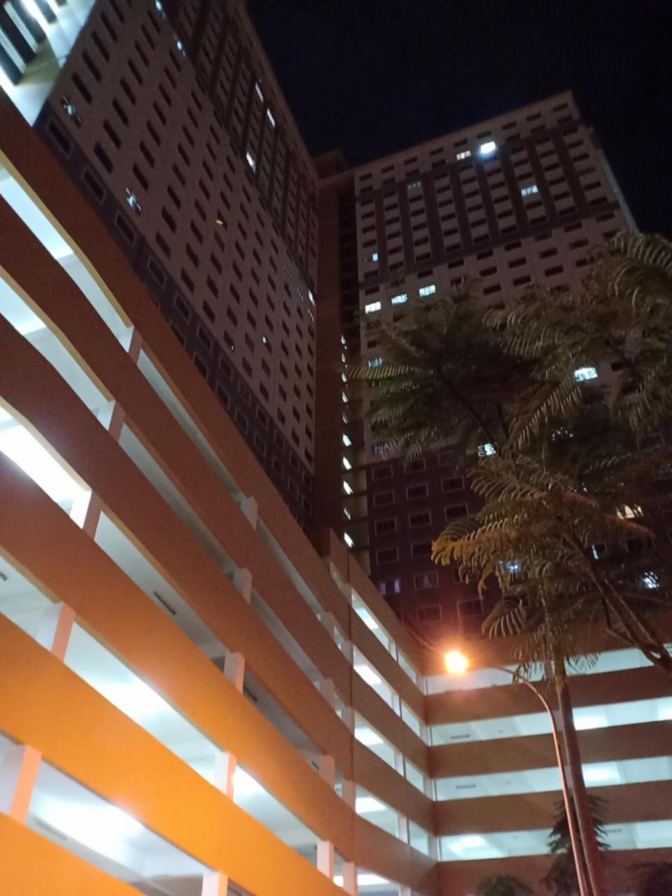 Casa Inderaloka Pantai Batu Buruk Apartment กัวลาตรังกานู ภายนอก รูปภาพ